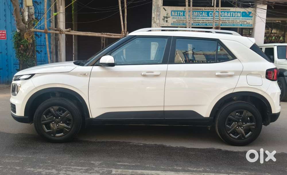 Hyundai Venue 1.2 S Plus, 2025, Petrol