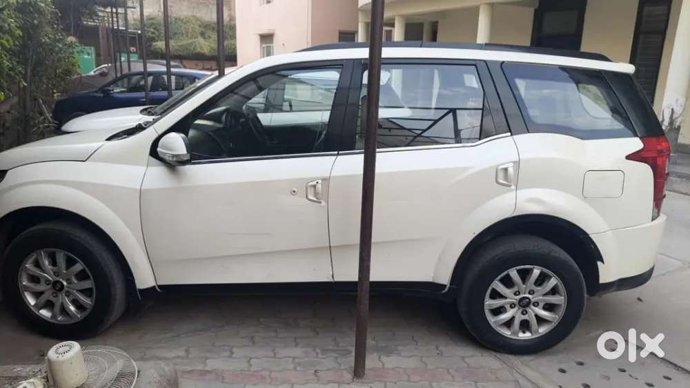 Mahindra Xuv500 2016 Diesel 200000 Km Driven