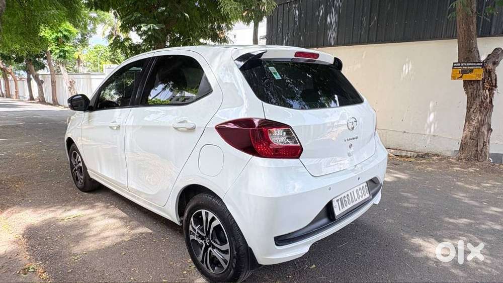 Tata Tiago 1.2 Revotron Xt (o), 2023, Petrol