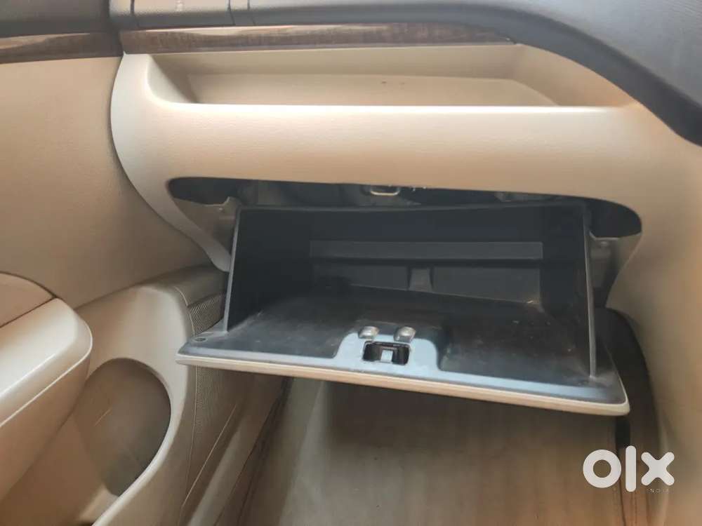 Maruti Suzuki ,swift Dzire, Diesel 2015