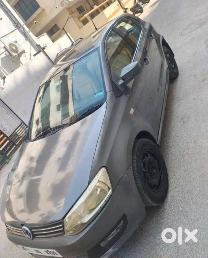 Volkswagen Polo 2012 Diesel 120000 Km Driven