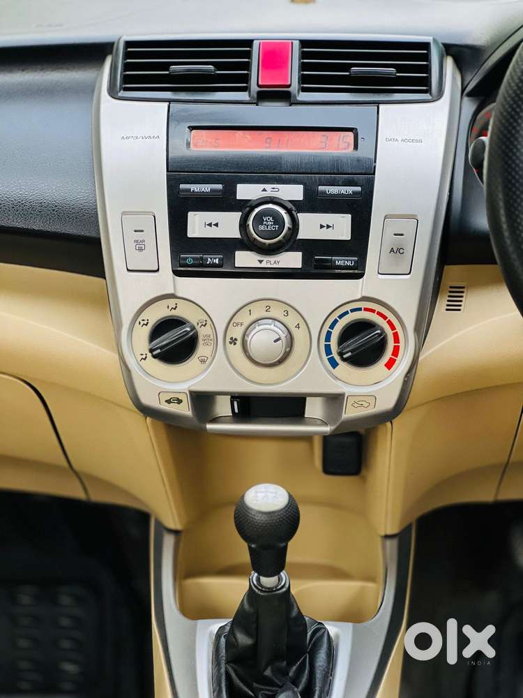 Honda City, 2011, Petrol