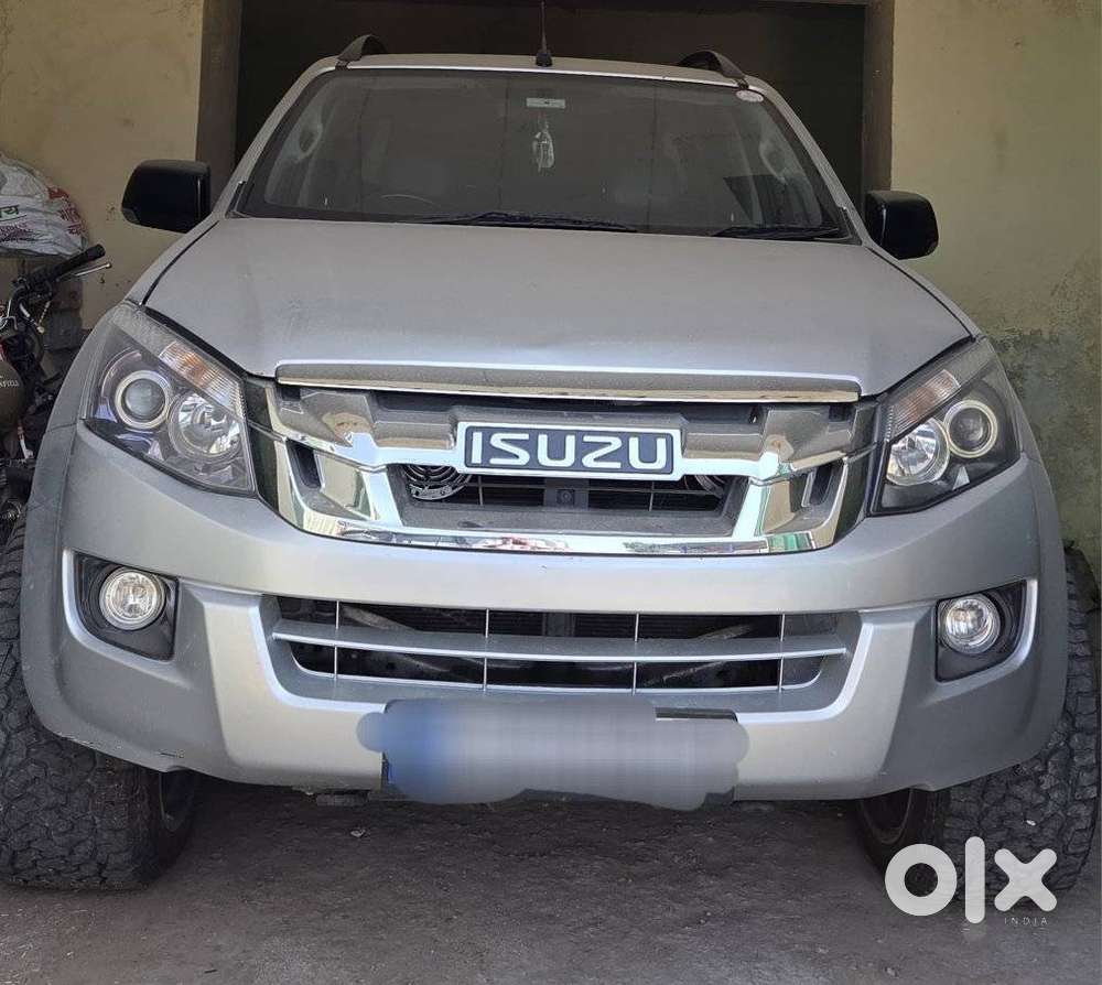 Isuzu V-cross Z 4x4 Mt, 2019, Diesel