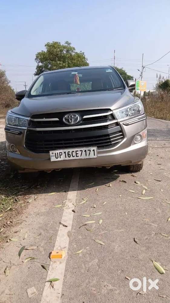 Toyota Innova Crysta 2019