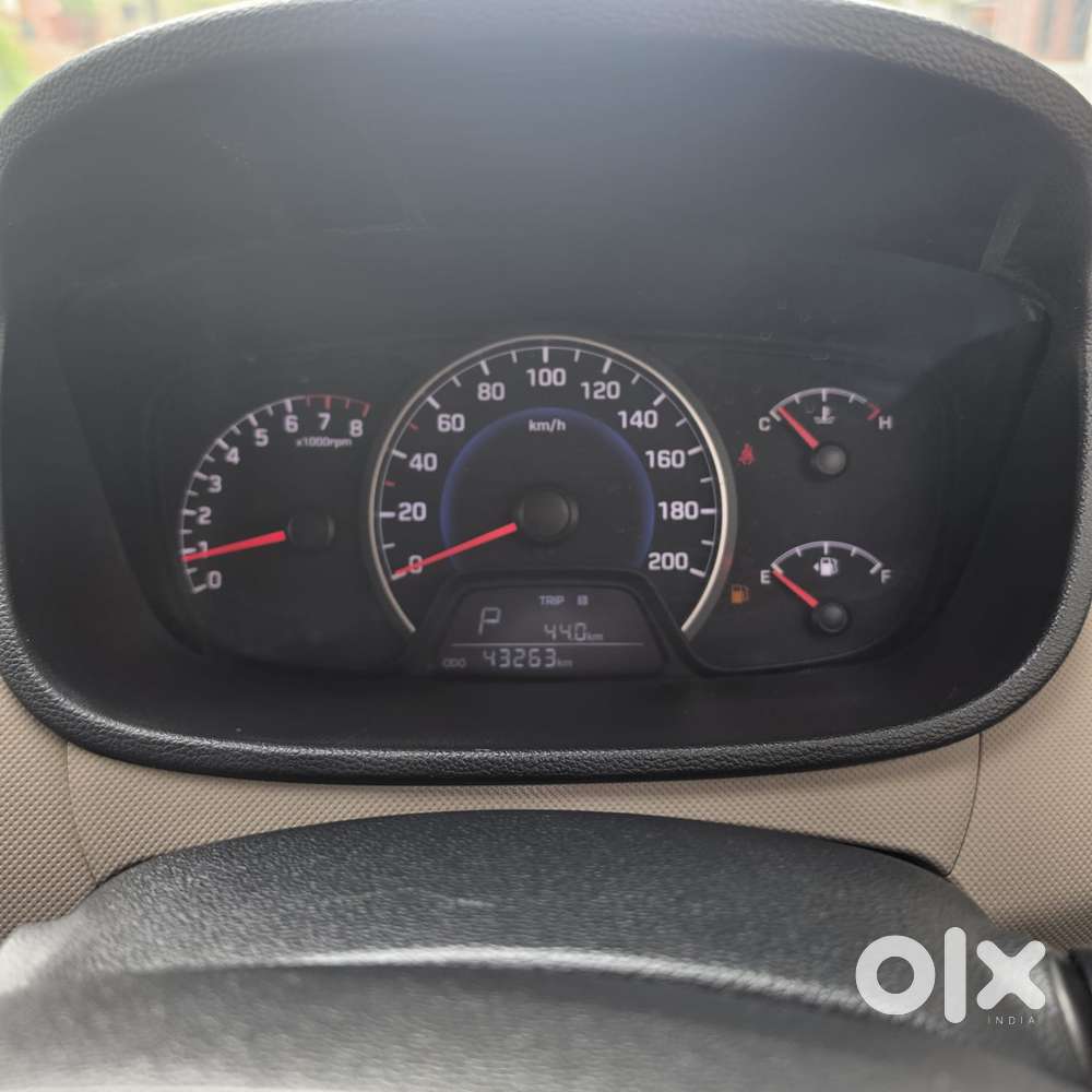 Hyundai Grand I10 Asta 1.2 At Vtvt, 2014, Petrol