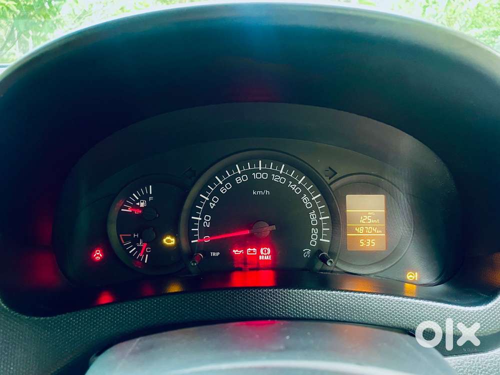 Maruti Suzuki Swift Lxi Optional-o, 2012, Petrol