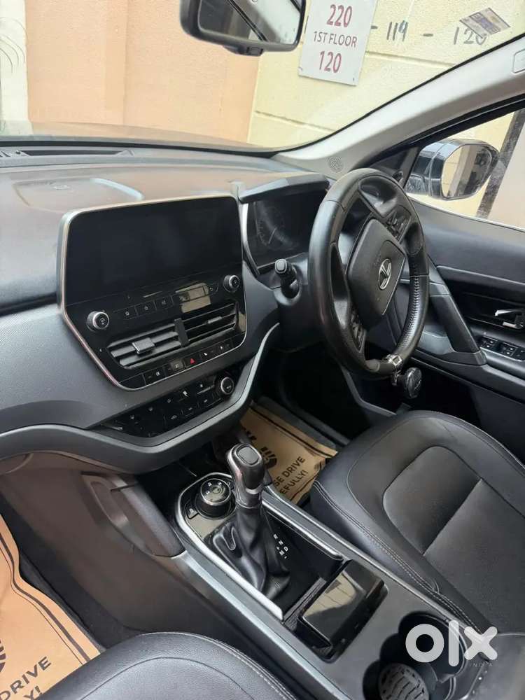 Tata Harrier 2020 Top Modal