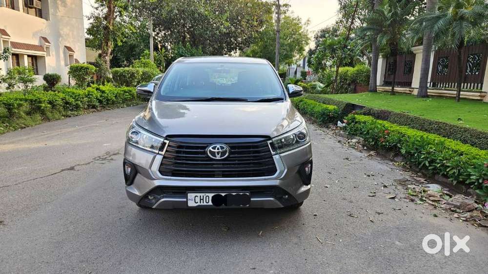 Toyota Innova Crysta [2020-ongoing] 2.4 Zx 7 Str, 2022, Diesel