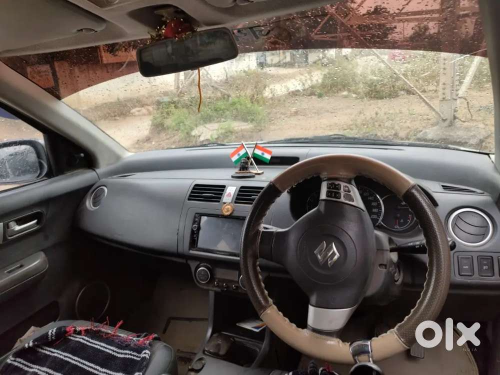 Maruti Suzuki Swift Zxi 2010