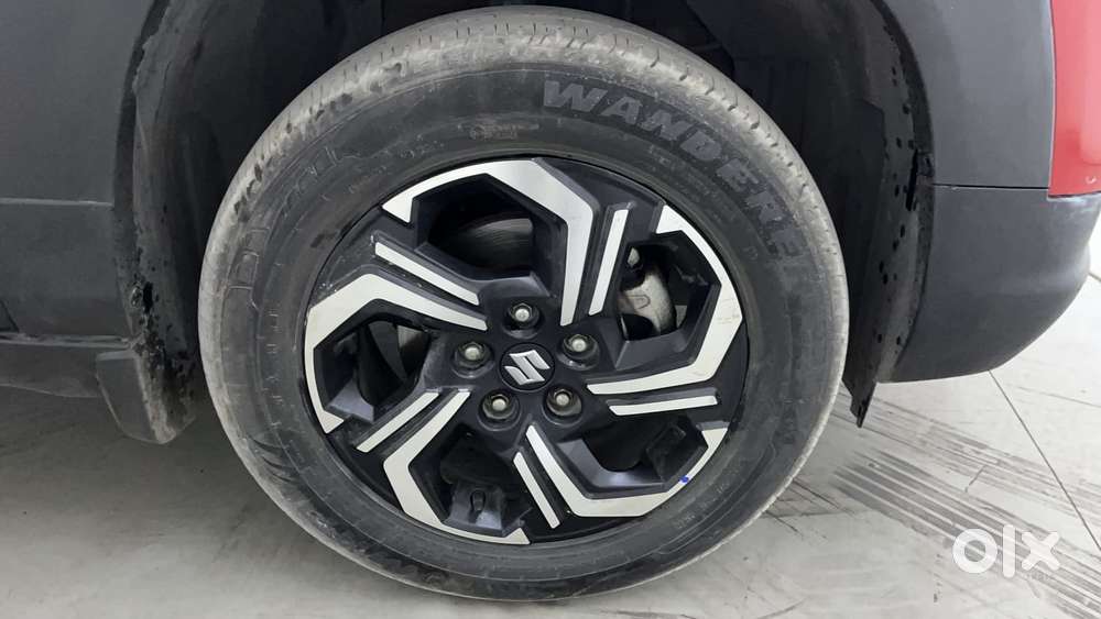 Maruti Suzuki Vitara Brezza 1.5 Zxi Plus Dual Tone, 2022, Petrol