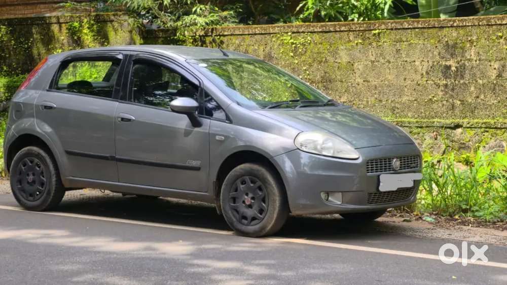 Fiat Punto 2010 Diesel 121000 Km Driven