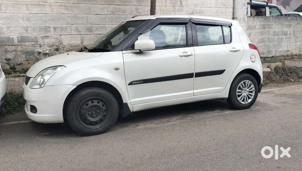 Maruti Swift Vxi 2007 Km Driven