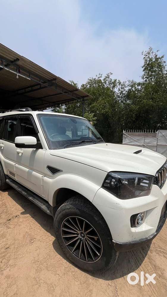 Mahindra Scorpio 2021 Diesel 70000 Km Driven