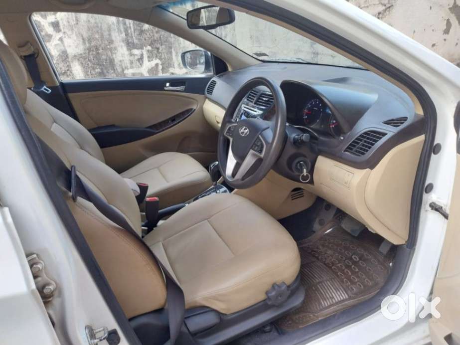 Hyundai Verna Ex 1.6 Vtvt At, 2014, Petrol