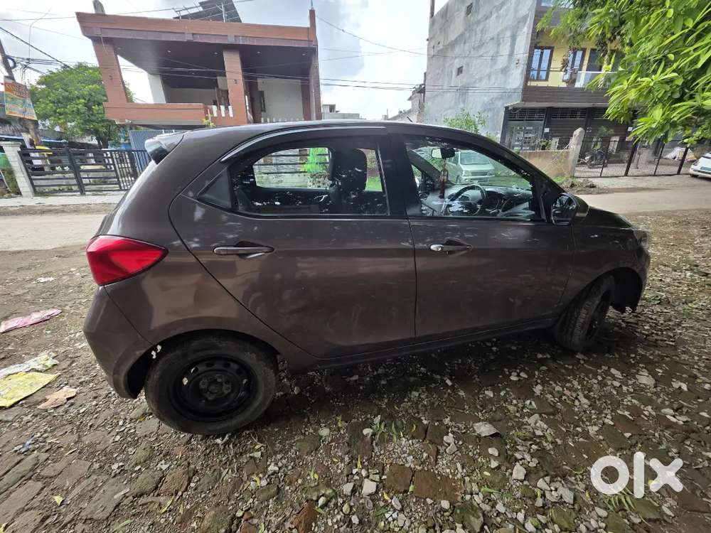 Tata Tiago 1.2 Revotron 2016