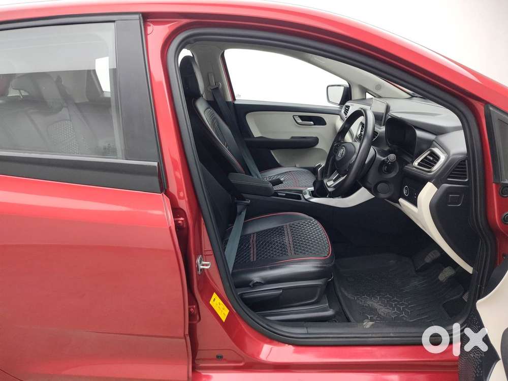 Tata Altroz Xz Plus (s) Diesel, 2023, Diesel