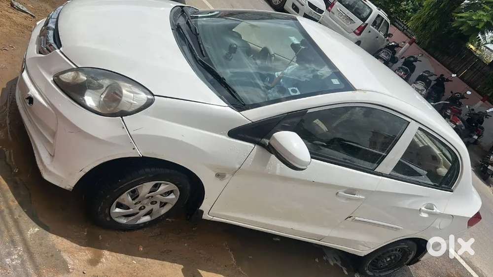 Honda Amaze Diesel 2015