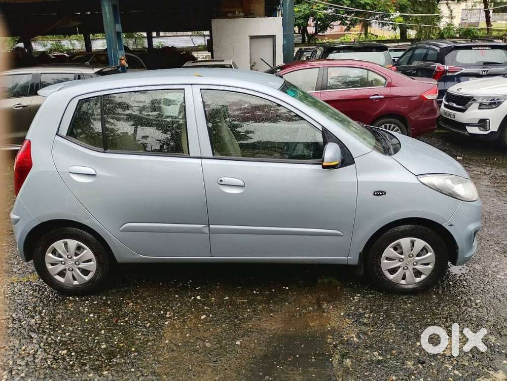 Hyundai I10 Sportz At, 2010, Petrol