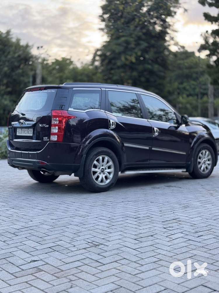 Mahindra Xuv500 W8 At, 2016, Diesel
