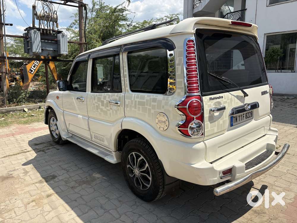 Mahindra Scorpio Sle Bsiv, 2014, Diesel