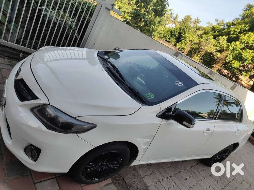 Toyota Corolla Altis 1.4 D-4d J Plus, 2010, Diesel