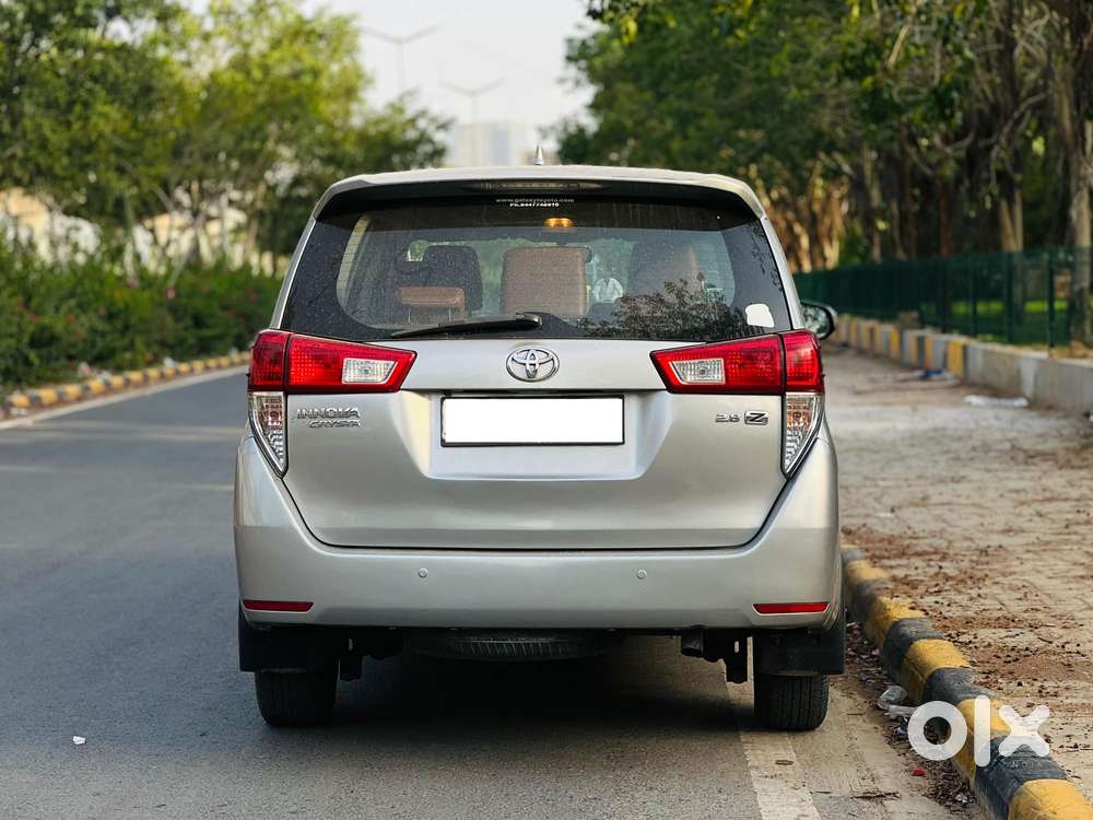 Toyota Innova Crysta 2.8z Automatic, 2017, Diesel