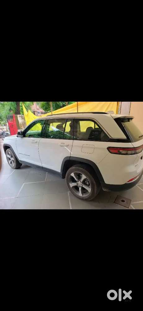 Jeep Grand Cherokee 2025 Petrol 29000 Km Driven