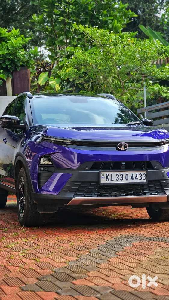 Tata Nexon Fearless Purple 2023