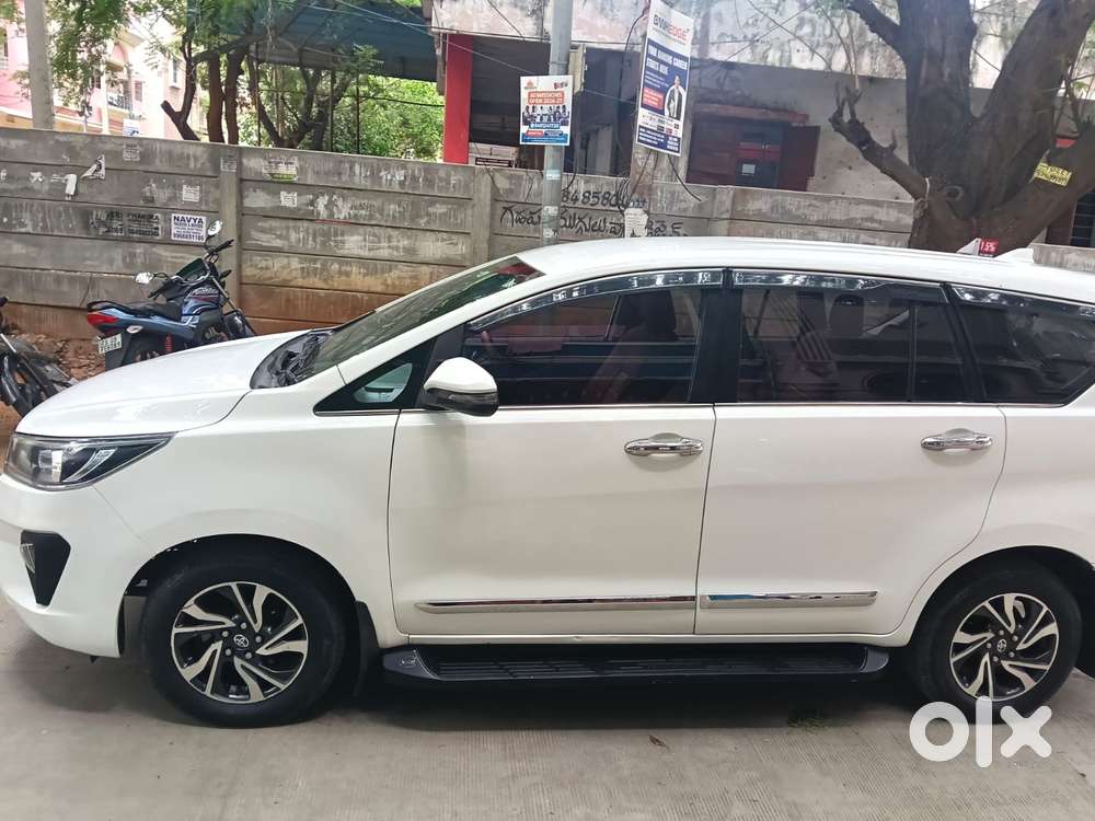 Toyota Innova Crysta 2.4 G Mt 8s, 2021, Diesel
