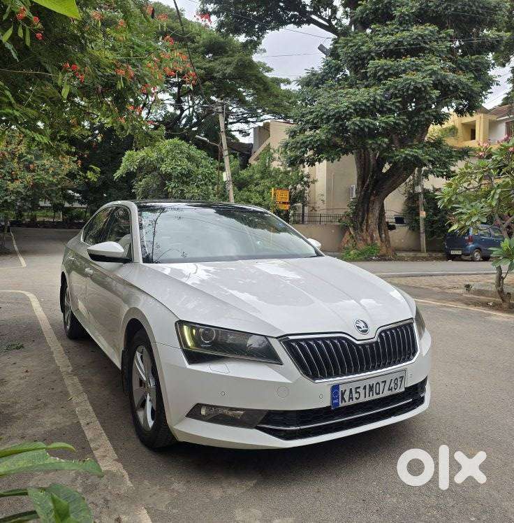 Skoda Superb Style 1.8, 2018, Petrol