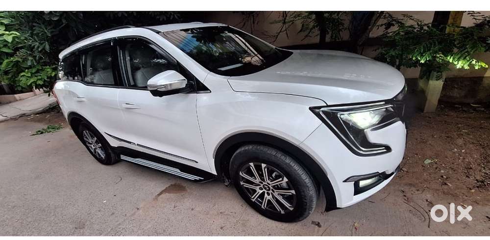 Mahindra Xuv700 2023 Diesel Well Maintained