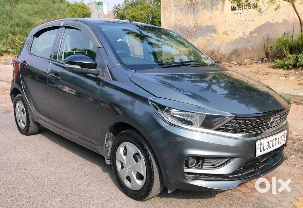 Tata Tiago 1.2 Revotron Xt (o), 2023, Petrol