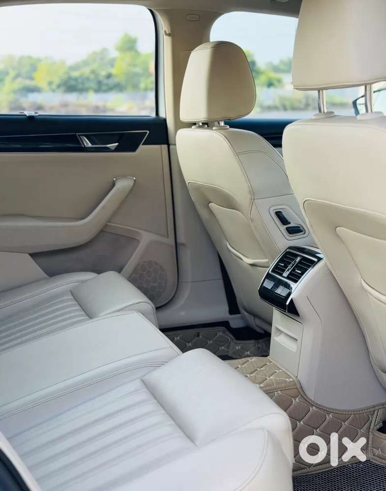 Skoda Superb 2.0 L&k Tsi At, 2020, Petrol
