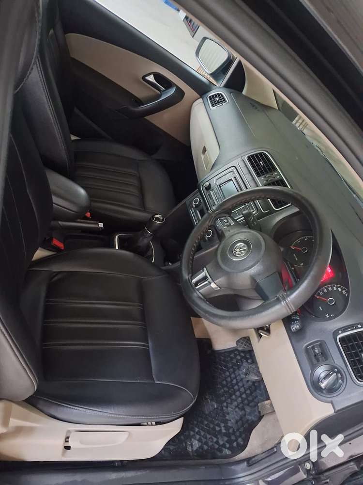 Volkswagen Polo Petrol Highline 1.2l, 2013, Petrol