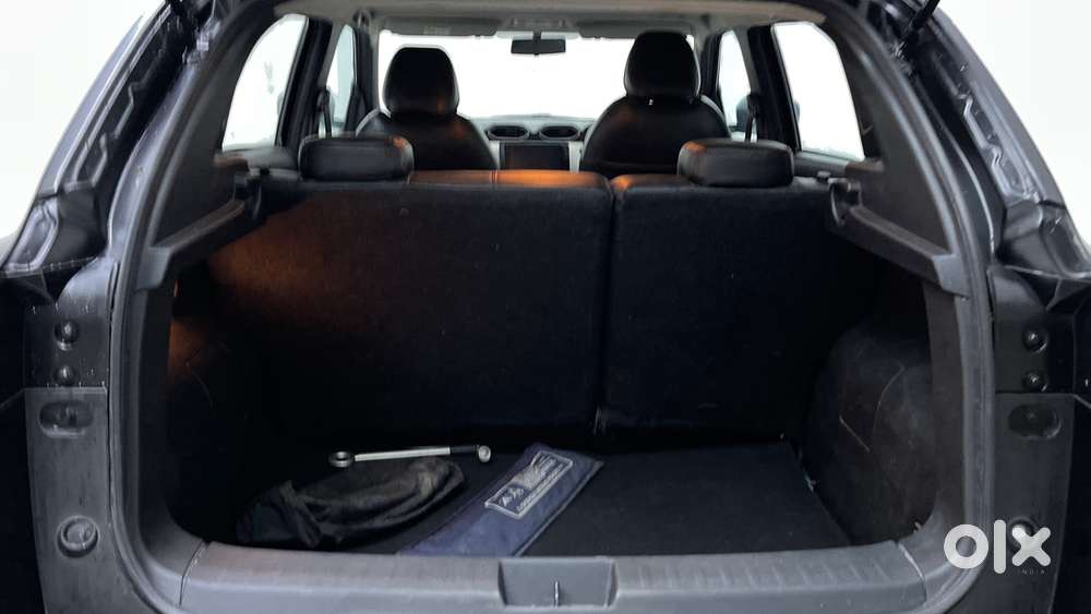 Nissan Magnite 1.0 Xv Turbo Cvt, 2021, Petrol