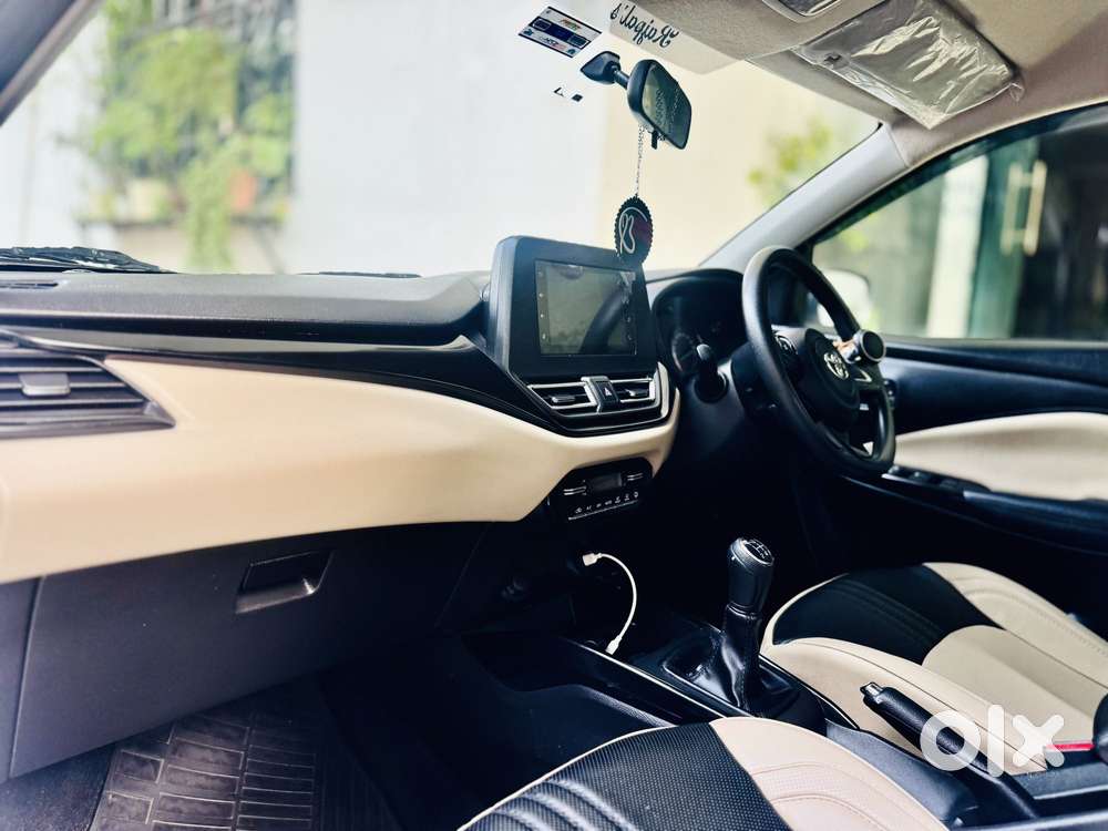 Toyota Glanza G Smart Hybrid, 2023, Petrol