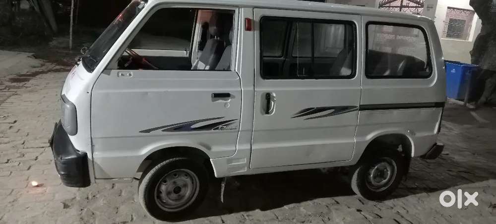 Maruti Suzuki Omni 8 Seater 2014