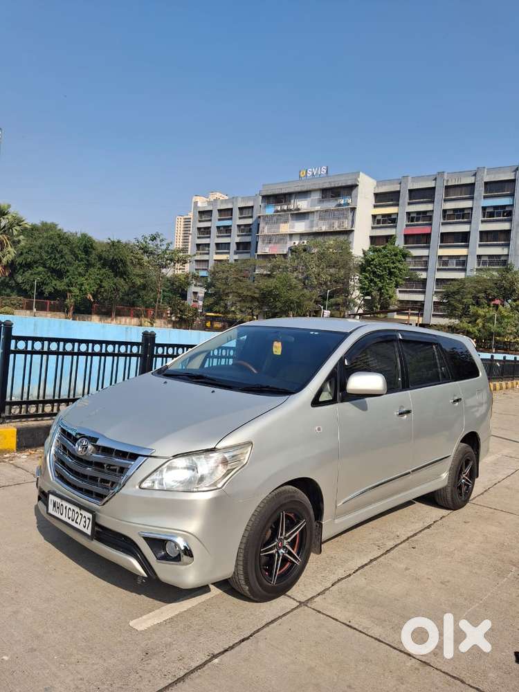 Toyota Innova 2.5 G (diesel) 8 Seater, 2015, Diesel