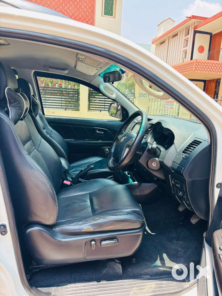 Toyota Fortuner 3.0 4x4 Manual, 2015, Diesel