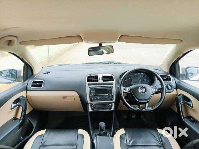 Volkswagen Polo Highline 1.6l Petrol, 2015, Petrol