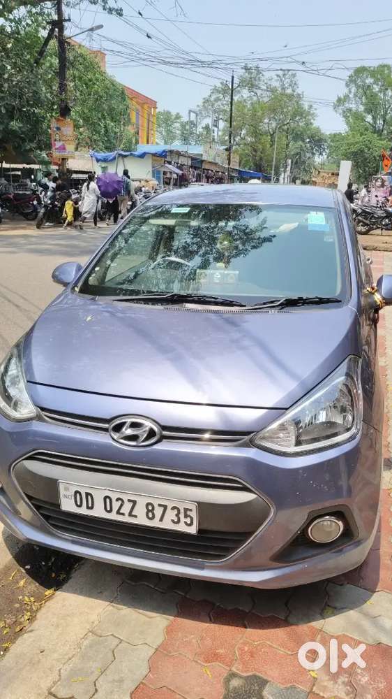 Hyundai Xcent 2015 Petrol 122000 Km Driven