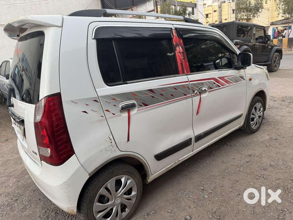Maruti Suzuki Wagon R 1.0 Vxi Felicity Edition, 2016, Petrol