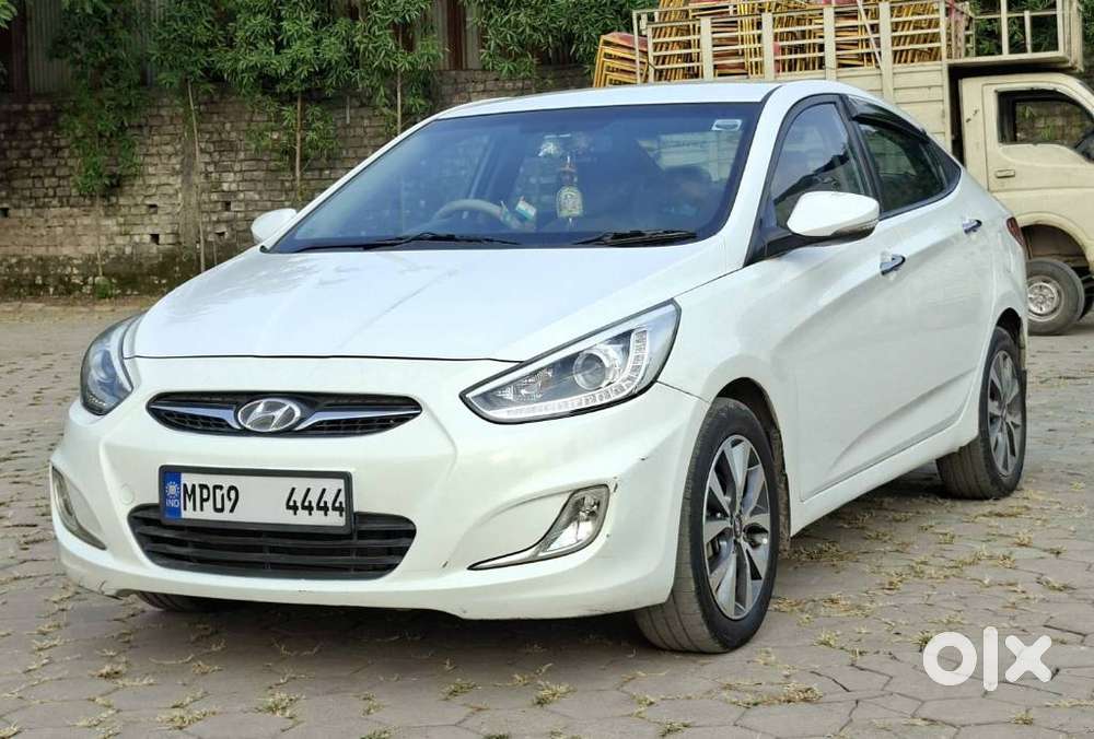 Hyundai Verna 1.6 Sx (o) Crdi Se, 2014, Diesel
