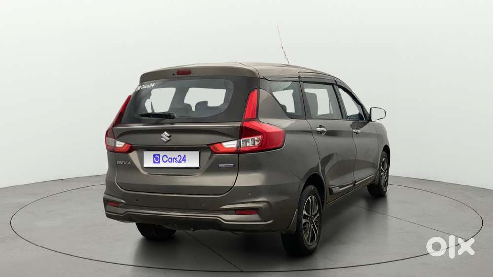 Maruti Suzuki Ertiga Zxi Plus Shvs, 2022, Petrol