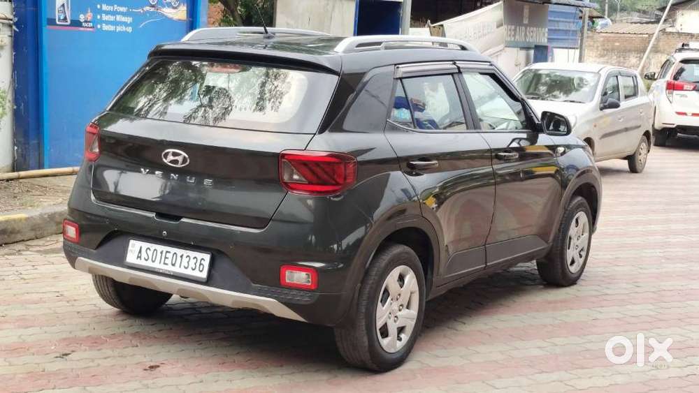 Hyundai Venue S 1.2 Petrol, 2021, Petrol