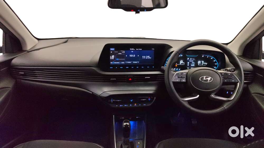 Hyundai New I20 1.2 Asta (o) Ivt, 2023, Petrol