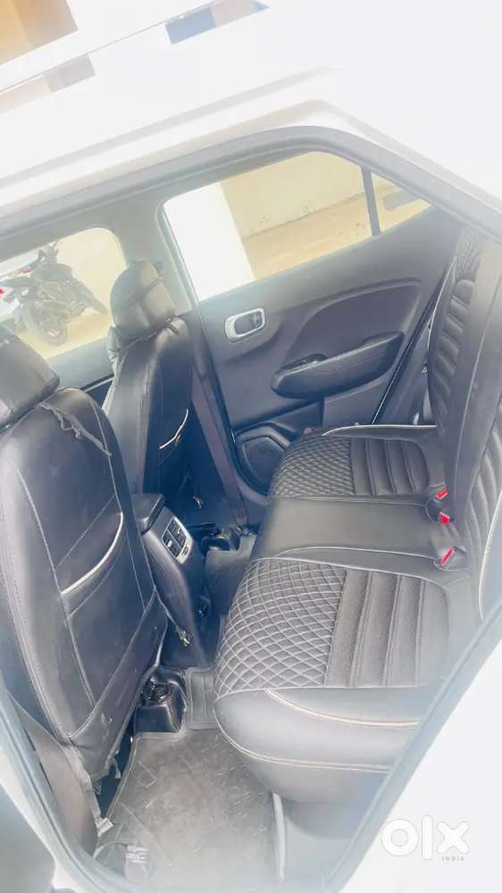 Hyundai Venue Petrol 2022