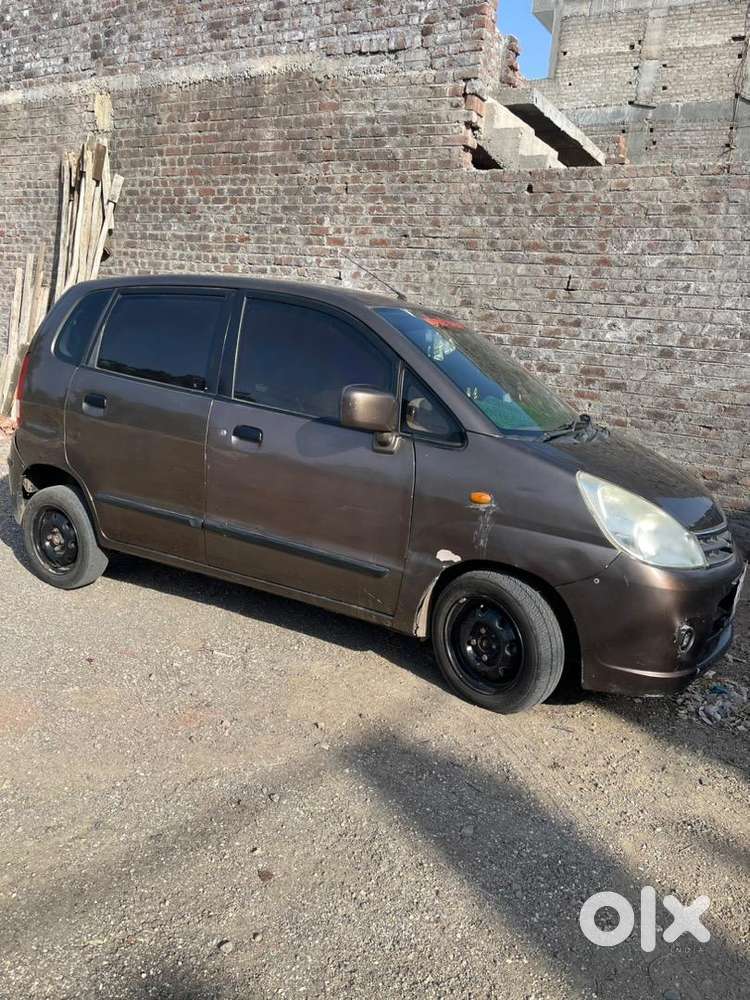 Maruti Suzuki Zen Estilo 2010 Petrol Well Maintained