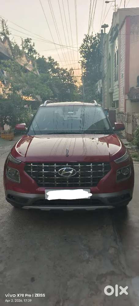 Hyundai Venue 2022 Petrol Good Condition