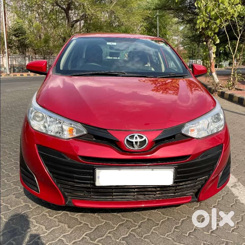 Toyota Yaris J Cvt, 2019, Petrol